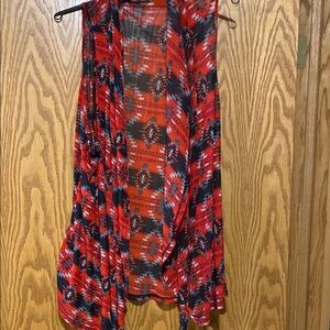 Red and Black Patterned Sleeveless Cardigan